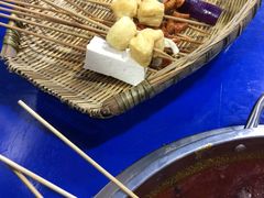 -马路边边·成都串串(翠柏路店)