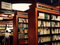 -西西弗书店&矢量咖啡(凯德晶萃广场店)