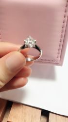 -威德钻石-克拉钻大本营(南京东路店)