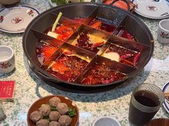 -鸿姐老火锅(花园路店)
