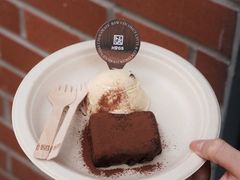 -HUGS coffee(东区店)