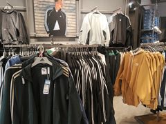 -百联奥特莱斯广场(南京店)