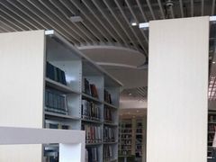 -广州市白云区图书馆