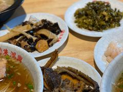 -朱鸿兴面馆(镇湖店)