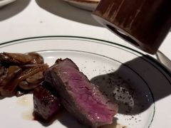 -Wolfgang’s Steakhouse 沃夫冈牛排馆(上海白玉兰广场店)