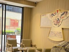 -霸王茶姬(南强街店)