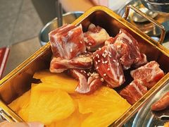 -哈哈碳都·牛肋条无限自助烤肉(台江万达店)