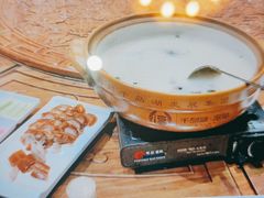 千岛湖养生鱼头汤-森谷美食公园(杨行店)