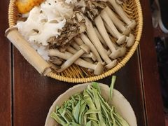 -鸿姐老火锅(龙阳店)