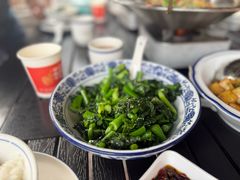 -小洞天柴火土菜馆