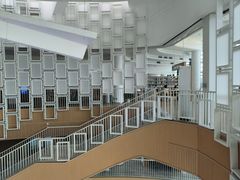 -广州市白云区图书馆