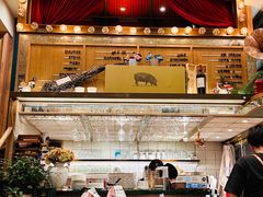 -玛格萝妮比萨屋(四平店)