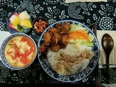 -蜗牛小馆醉乡民谣云南菜(惠新西里店)