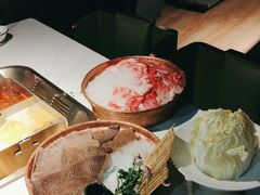 -九鼎轩脆毛肚火锅(南京东路店)