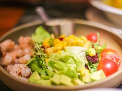 牛油果鲜虾沙拉-秀·爱尔兰餐吧(上海路店)