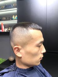 -DCP BarberShop 男士理容·剃须修面·烫染
