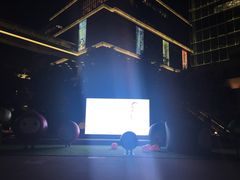 -虹桥新天地