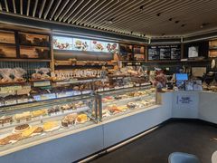面包甜点陈列柜-德南面包房(尚都店)