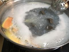木瓜粥水煲底-华哥新鲜猪精品美食
