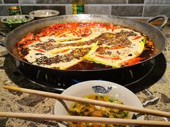 -六公里老火锅(总店)