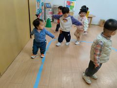 -绿城奇妙园双语日托(华茂悦峰园区)