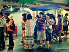 -六合夜市