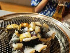 -围炉肉舍•炭烤活鳗•丹东海鲜烤肉(步行街店)