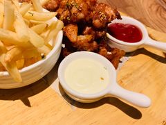 -玛格萝妮(汇智国际商业中心店)