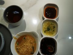 -洪氏嗨捞·广东猪肚鸡·椰子鸡火锅(西咸万象城店)