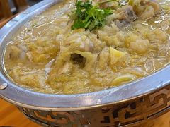 -雪乡人家东北菜·铁锅炖一切(高斯路店)