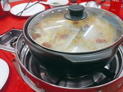-花苑美食横琴生蚝火锅(拱北粤华路店)