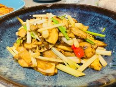 -半山腰·云南菜(侨福芳草地店)