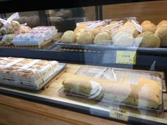 -鲍师傅糕点(江苏路店)