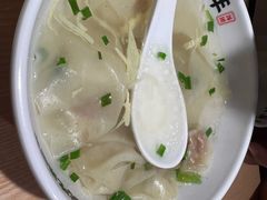 传统小馄饨-朱新年·苏式汤团·面点(北寺塔店)