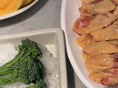 -尚尚仙·酸汤猪手·猪肚鸡火锅(华联万柳购物中心店)