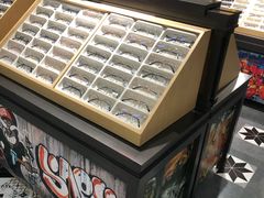 -镜客眼镜(浦江欢乐颂店)