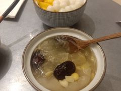 南北杏银耳炖木瓜-小团圆糖水铺(襄阳南路店)
