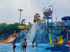 -欢乐水魔方水世界