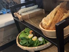 -尚尚仙·酸汤猪手·猪肚鸡火锅(华联万柳购物中心店)