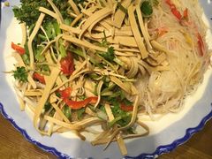 素拼盘-煎饼卷大葱(春秋西路店)
