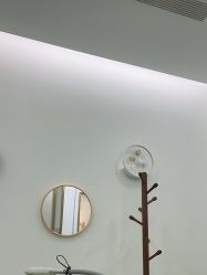 -苗医生专业祛痘·皮肤管理