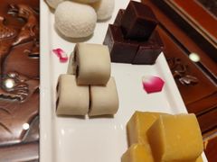 -万荣烤鸭店·北京菜(农光里店)