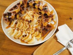 香蕉脆果仁华夫饼-西关84·History·Art·Cafe