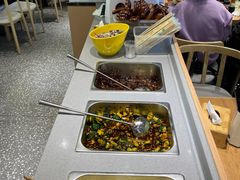 自助取餐区-黔真牛原汤牛肉粉