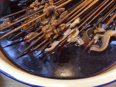 -拈签一笑黄牛肉辣卤串串