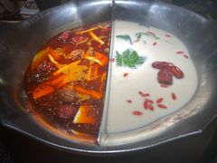 -湊湊火锅·茶憩(上海合生汇店)