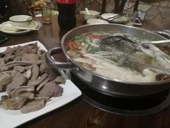 -乡土黄·鲜牛肉火锅·小龙虾(兴业街店)