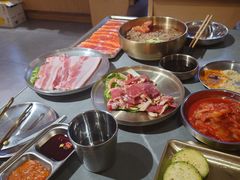 -围炉肉舍丹东海鲜烤肉·烤活鳗(步行街店)