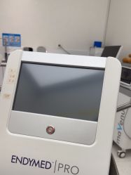 -张小熊连锁轻医美