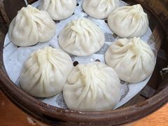 -莱莱小笼·乔艾